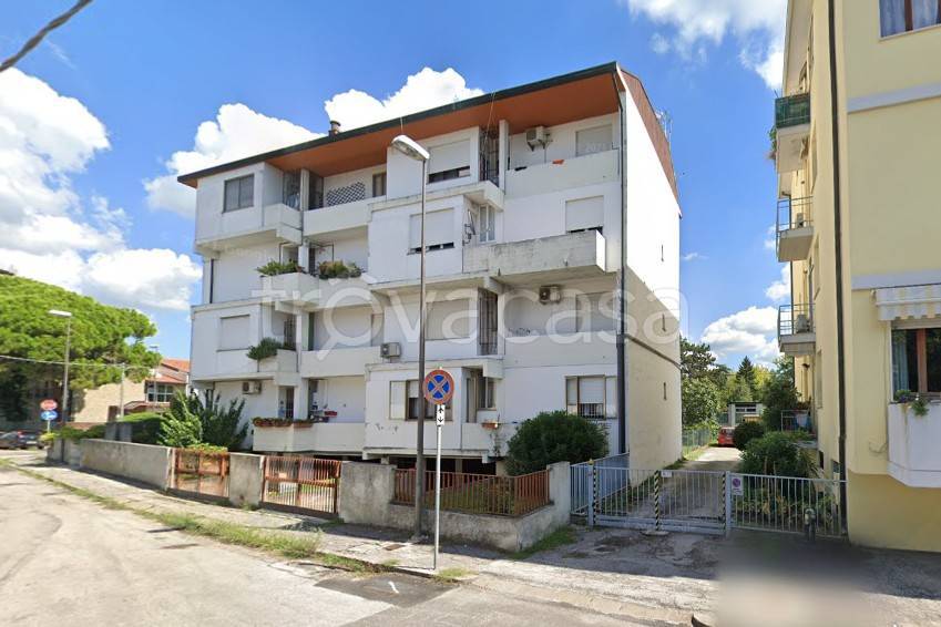 appartamento in vendita a Rovigo in zona Commenda
