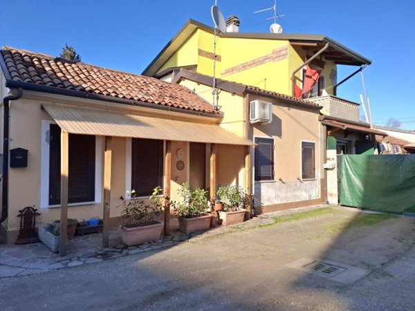 appartamento in vendita a Rovigo in zona Boara Polesine