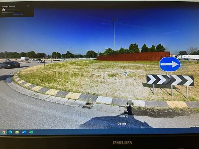 negozio in vendita a Rovigo