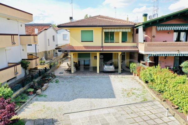 casa indipendente in vendita a Rovigo