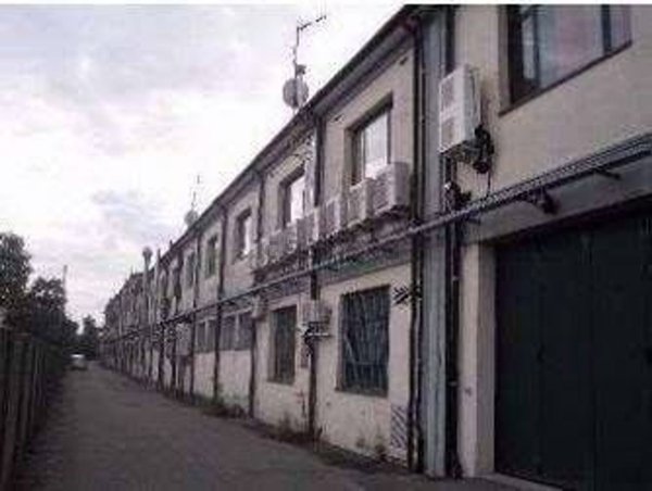 locale di sgombero in vendita a Rovigo