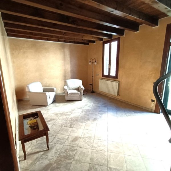 casa indipendente in vendita a Rovigo