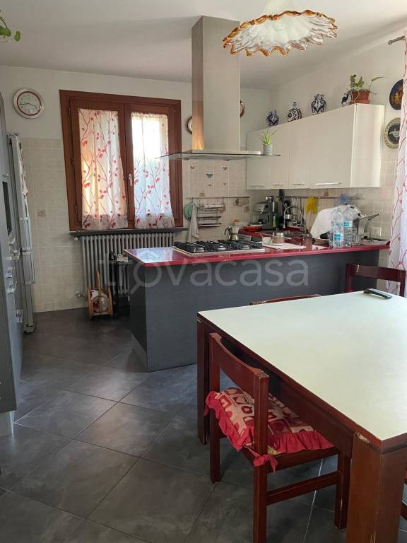 casa indipendente in vendita a Rovigo in zona San Bartolomeo