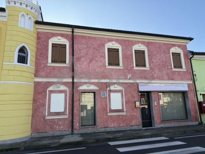 appartamento in vendita a Rovigo in zona Buso