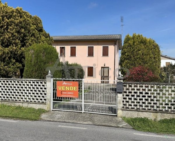 casa indipendente in vendita a Rovigo in zona Sarzano/Cantonazzo