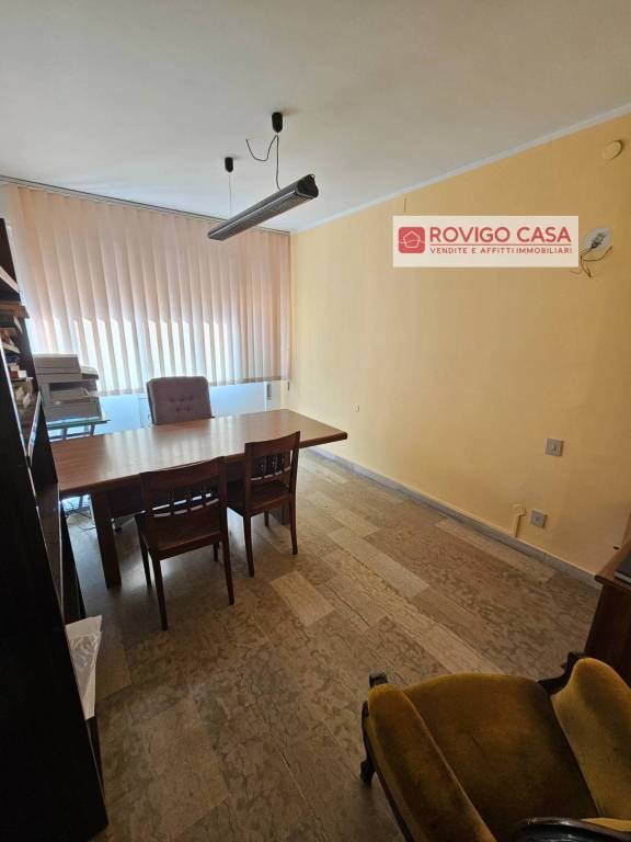 ufficio in vendita a Rovigo