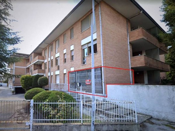 negozio in vendita a Rovigo in zona Centro Storico