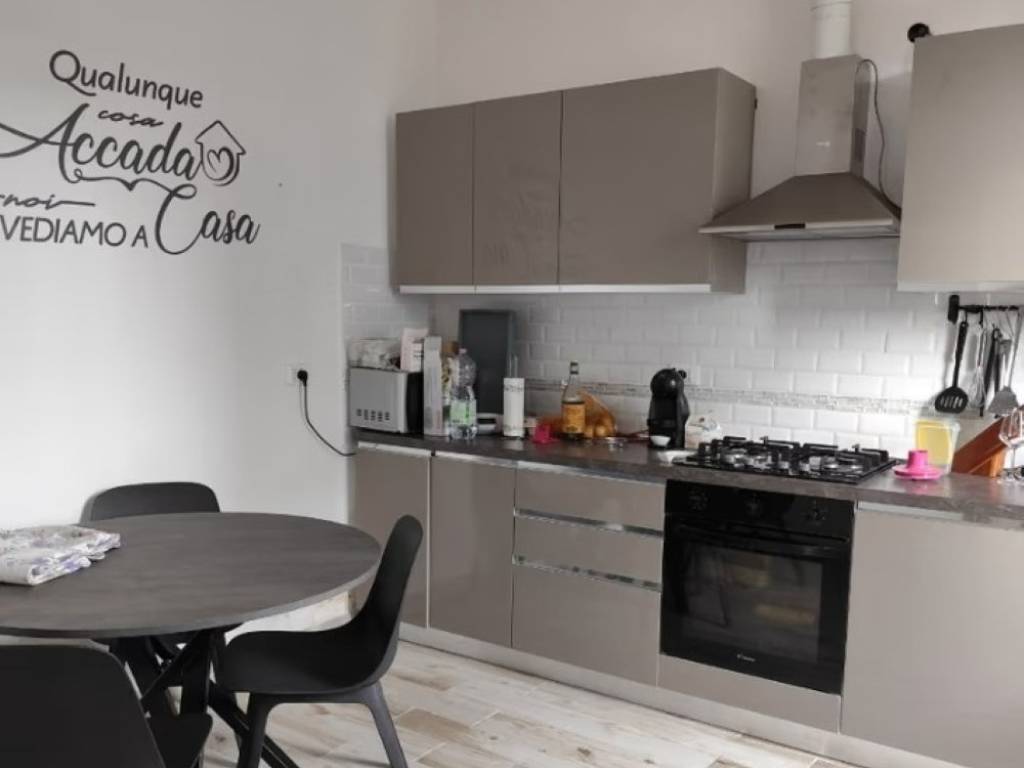 casa indipendente in vendita a Rovigo in zona Commenda