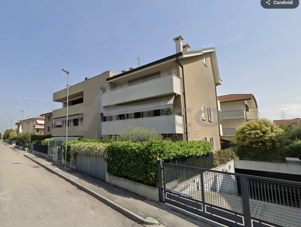 appartamento in vendita a Rovigo in zona Tassina