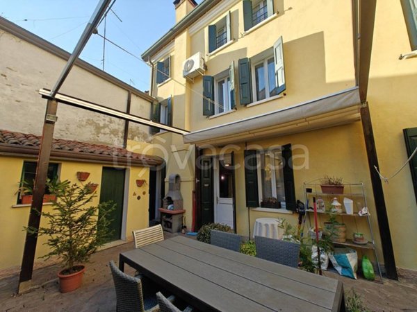 casa indipendente in vendita a Rovigo