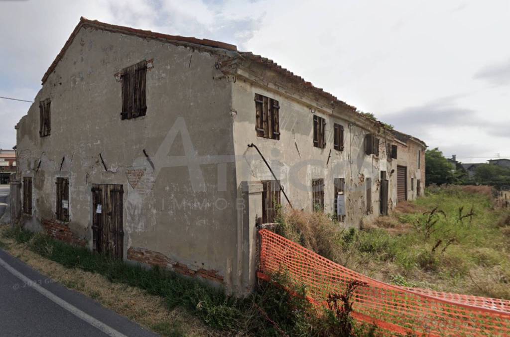 casa indipendente in vendita a Rovigo in zona Concadirame