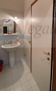 negozio in vendita a Rovigo in zona Centro Storico