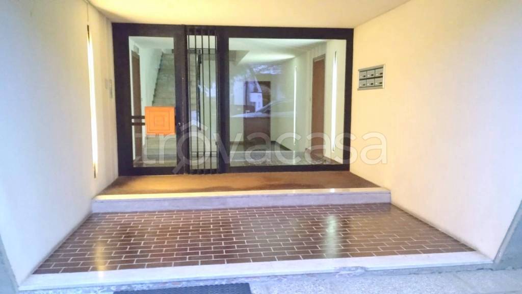 appartamento in vendita a Rovigo in zona Commenda