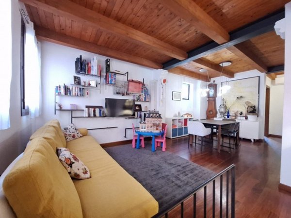 casa indipendente in vendita a Rovigo in zona Centro Storico