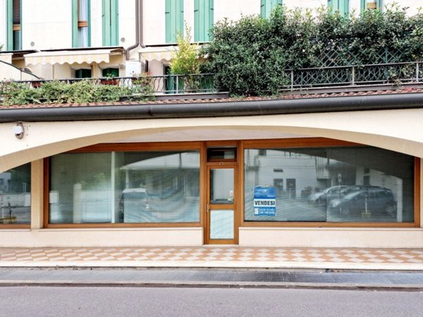 ufficio in vendita a Rovigo in zona Centro Storico