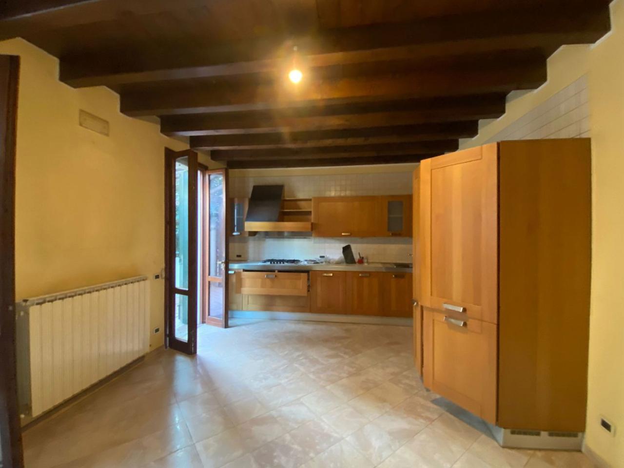 casa indipendente in vendita a Rovigo