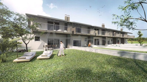 casa indipendente in vendita a Rovigo in zona Granzette