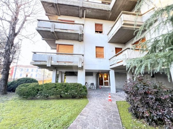 appartamento in vendita a Rovigo in zona Centro Storico