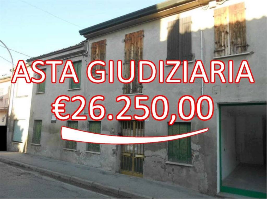casa indipendente in vendita a Rovigo in zona Sant'Apollinare