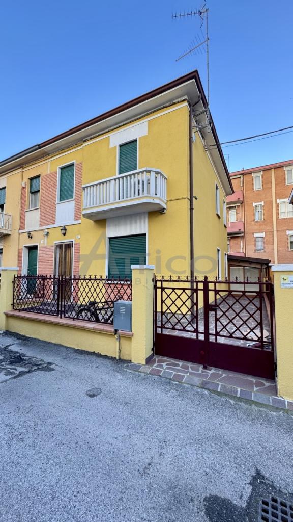 casa indipendente in vendita a Rovigo