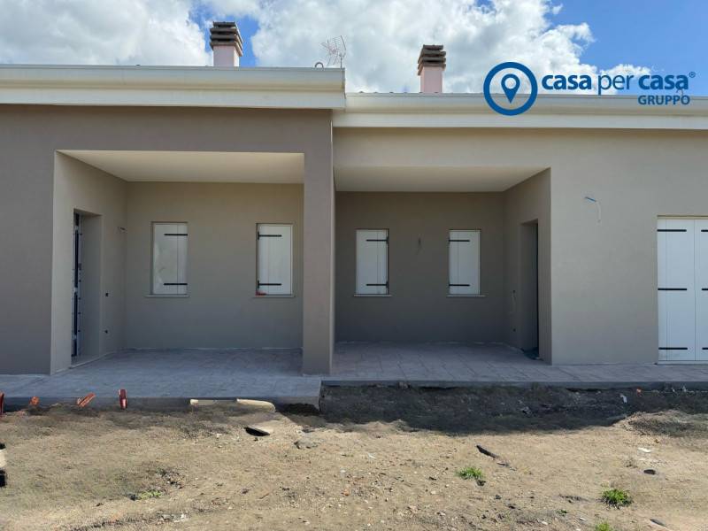 casa indipendente in vendita a Rovigo in zona Commenda