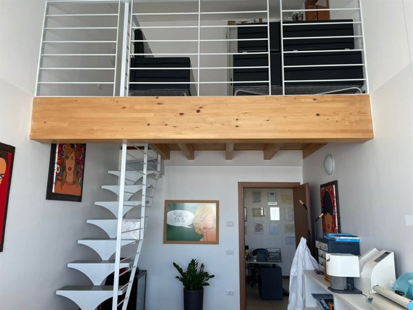ufficio in vendita a Rovigo in zona Borsea