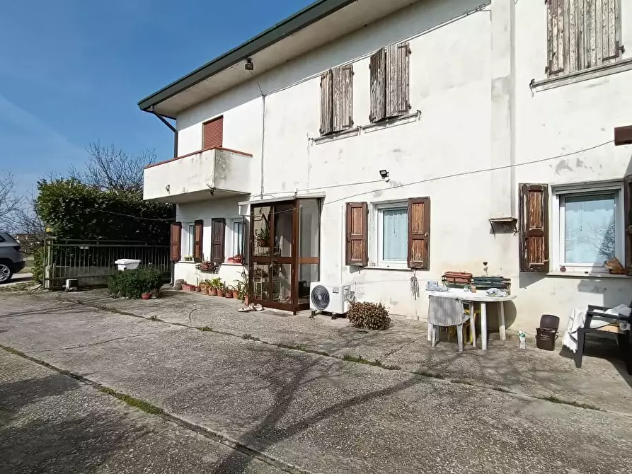 casa indipendente in vendita a Rovigo in zona Sant'Apollinare