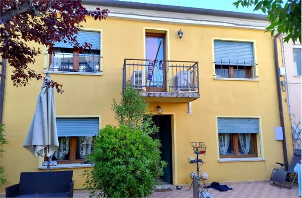 appartamento in vendita a Rovigo in zona San Bartolomeo