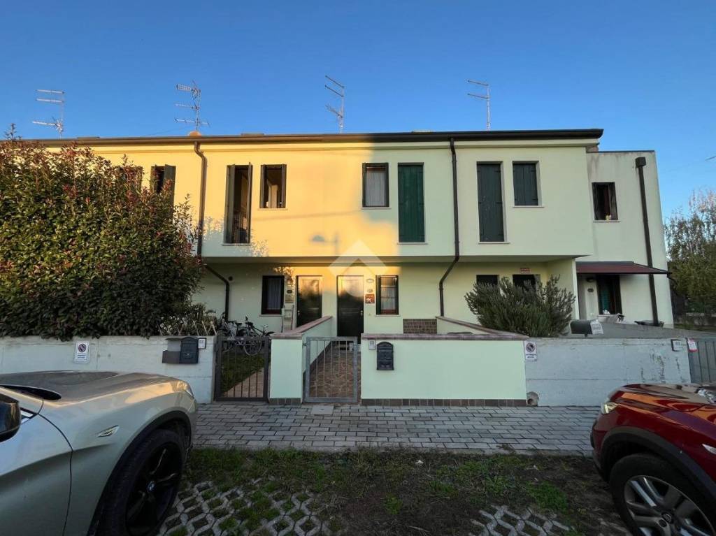 casa indipendente in vendita a Rovigo in zona Boara Polesine