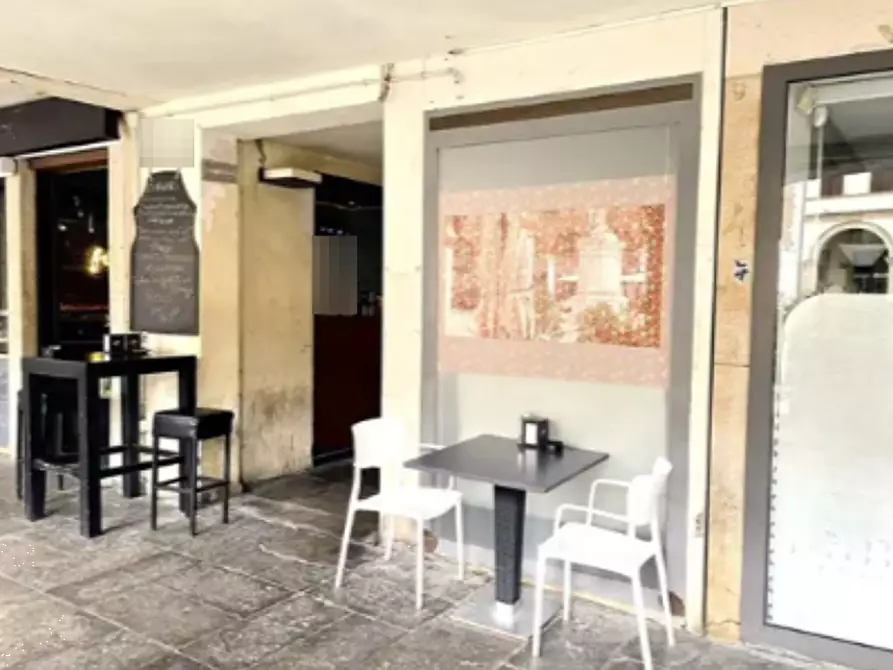 negozio in vendita a Rovigo in zona Centro Storico