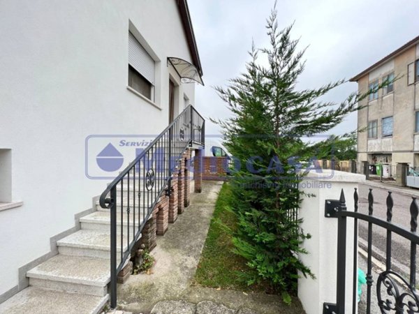 casa indipendente in vendita a Rovigo