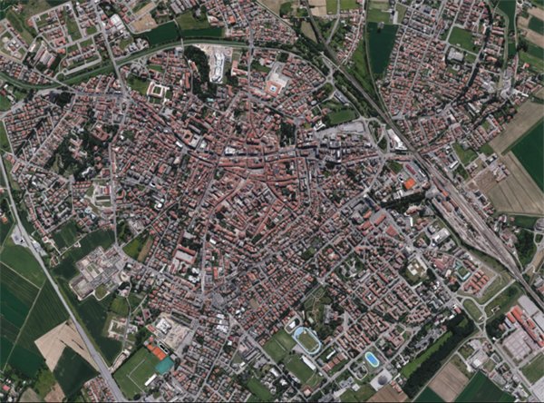 negozio in vendita a Rovigo in zona Centro Storico