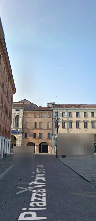 negozio in vendita a Rovigo in zona Centro Storico