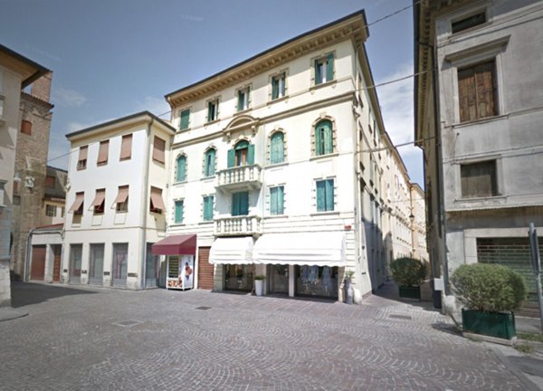 appartamento in vendita a Rovigo in zona Centro Storico