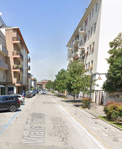 negozio in vendita a Rovigo in zona Centro Storico