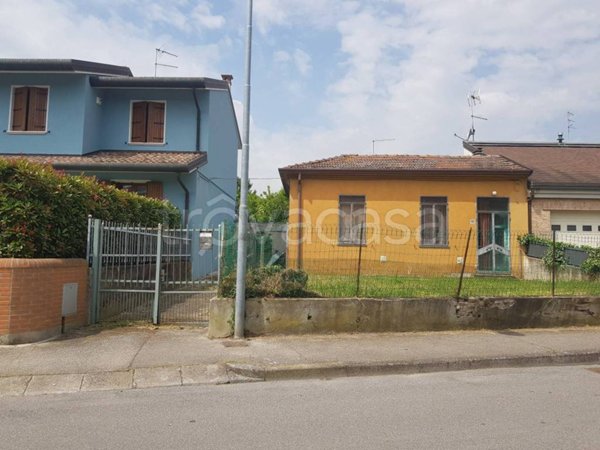 casa indipendente in vendita a Rovigo