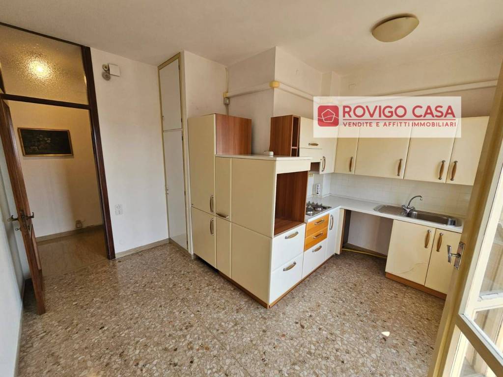 appartamento in vendita a Rovigo in zona Centro Storico