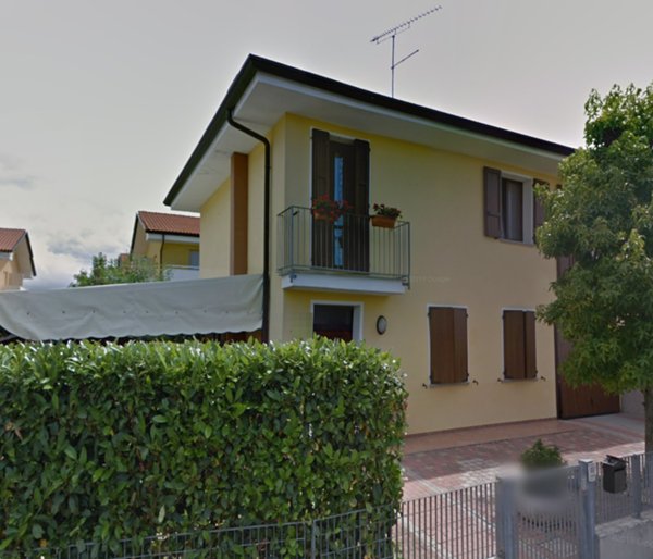 casa indipendente in vendita a Rovigo in zona Boara Polesine