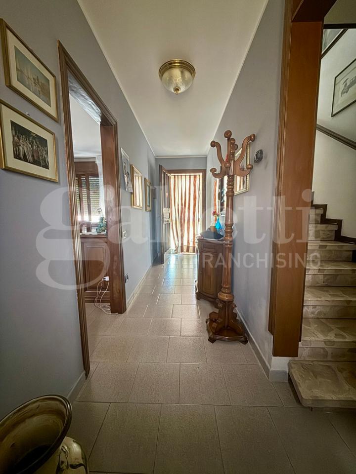 casa indipendente in vendita a Rovigo in zona Granzette