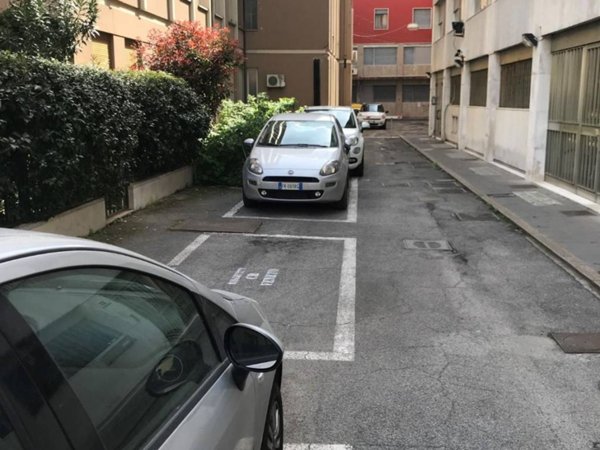 intera palazzina in vendita a Rovigo in zona Centro Storico