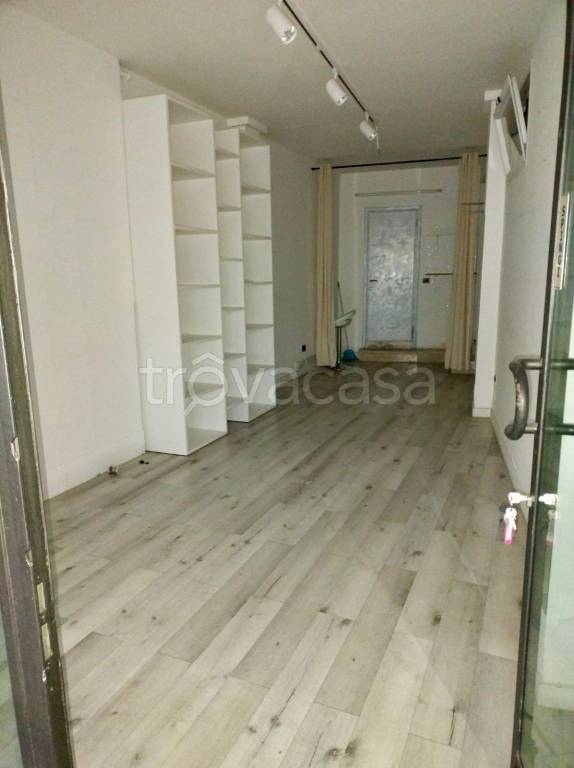 negozio in vendita a Rovigo in zona Centro Storico