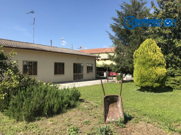 casa indipendente in vendita a Rovigo in zona Boara Polesine