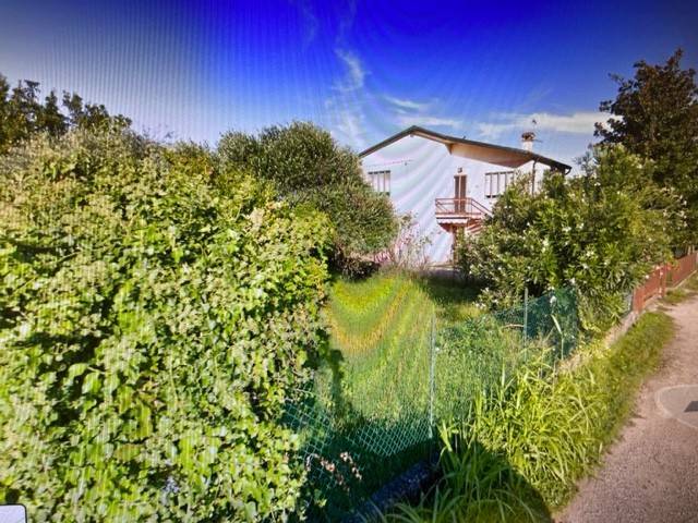 casa indipendente in vendita a Rovigo in zona Centro Storico