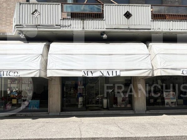negozio in vendita a Rovigo in zona Centro Storico
