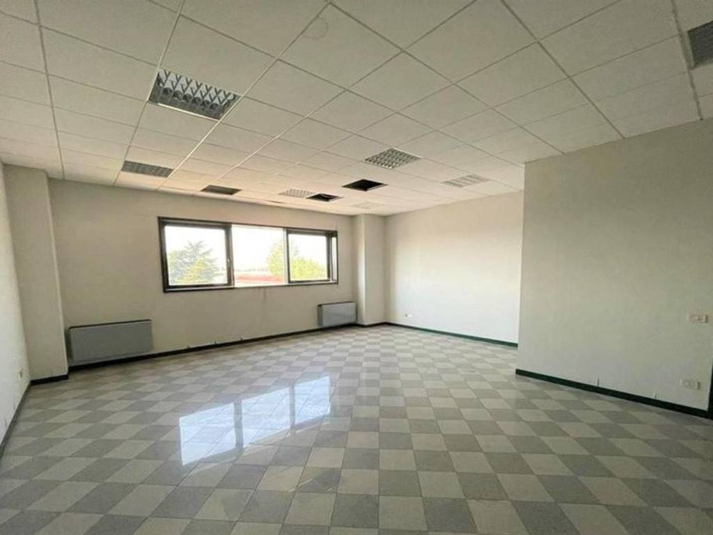 ufficio in vendita a Rovigo in zona Centro Storico