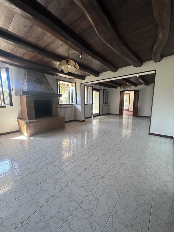 casa indipendente in vendita a Rovigo in zona Sant'Apollinare