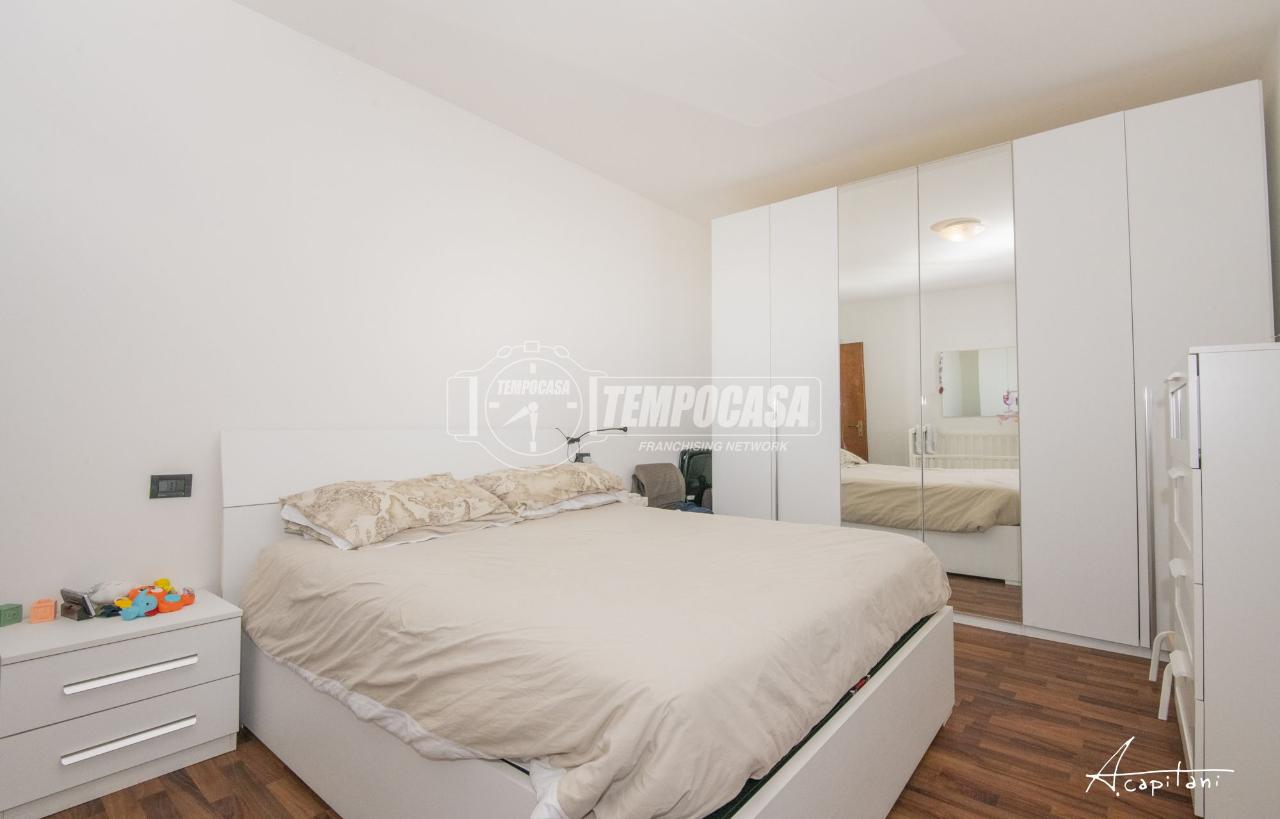 appartamento in vendita a Rovigo in zona Commenda