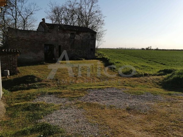 casale in vendita a Rovigo
