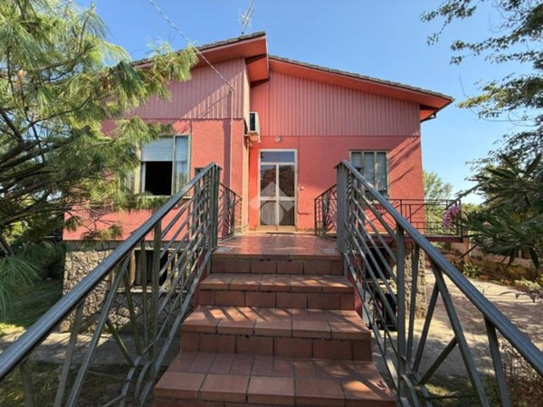 casa indipendente in vendita a Rovigo in zona Boara Polesine