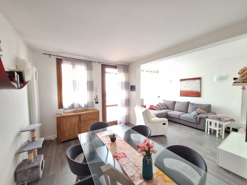 casa indipendente in vendita a Rovigo in zona Grignano Polesine